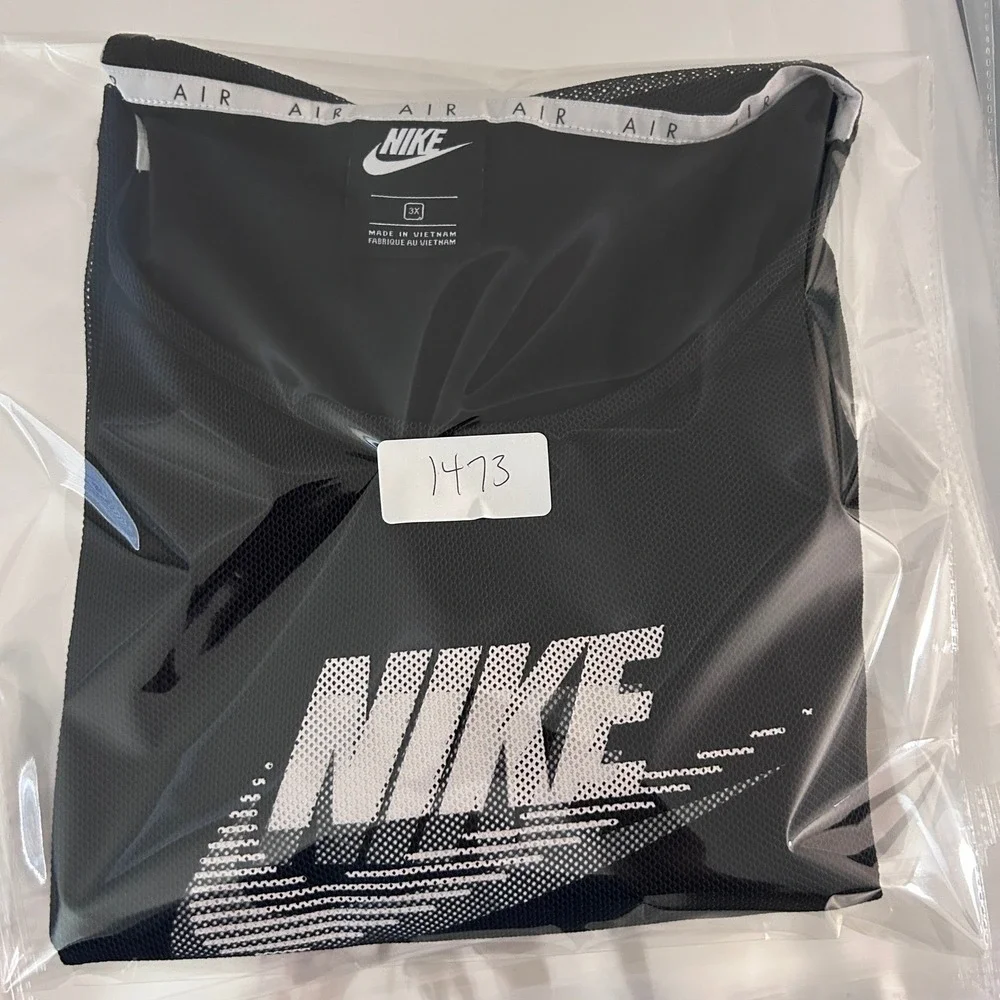 Nike Air Mesh Layered Crop Top Womens 3X Plus Size Black Sportswear DN4970-010